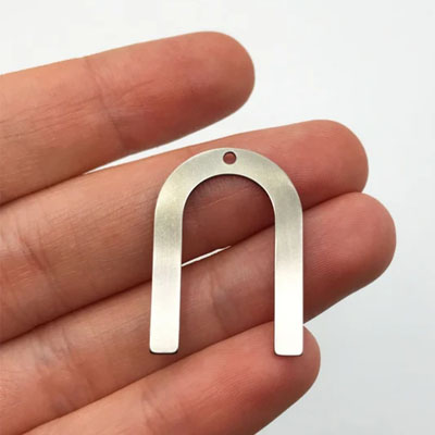 https://www.fullzenmagnets.com/u-shaped-neodymium-magnets-custom/