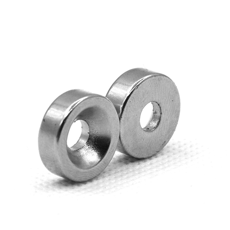 Magnet puternic din neodim